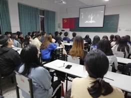 说明: E16D8AAC22E3AE11300C3A15FEBF68C2